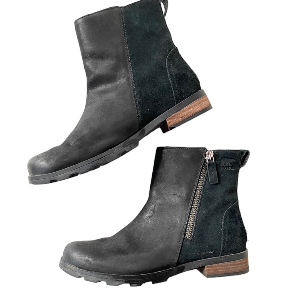 Sorel waterproof ankle boot Black leather side zip size 10